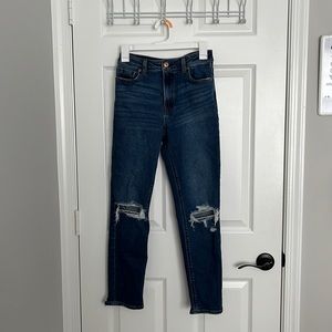 American Eagle high waisted blue jeans